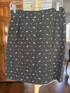 Odille Anthropologie Charcoal Floral Embroidery A-Line Mini Skirt Size 10